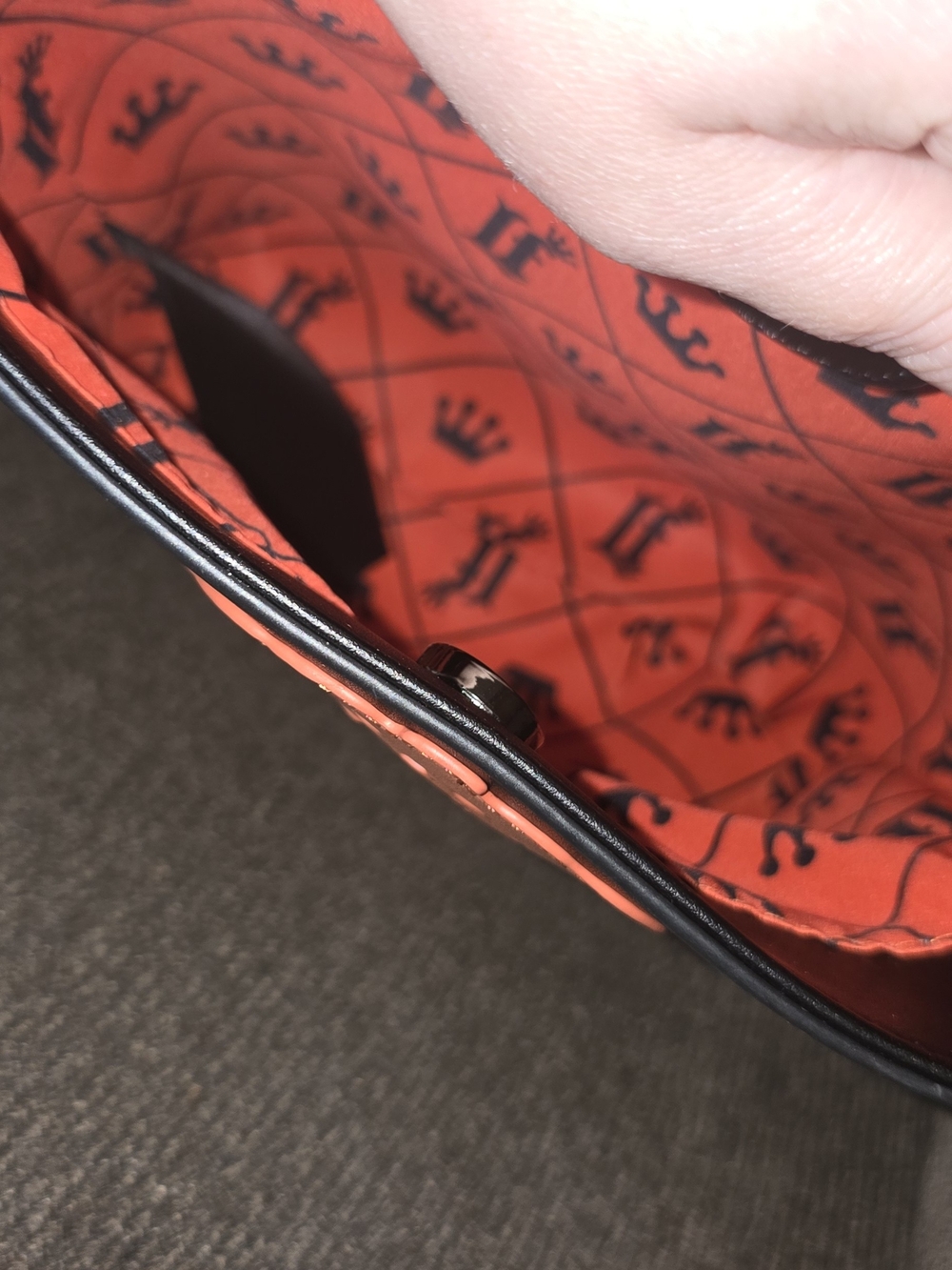 Loungefly Orange and Black Pumpkin Faces Bucket Bag - Picture 3 of 3